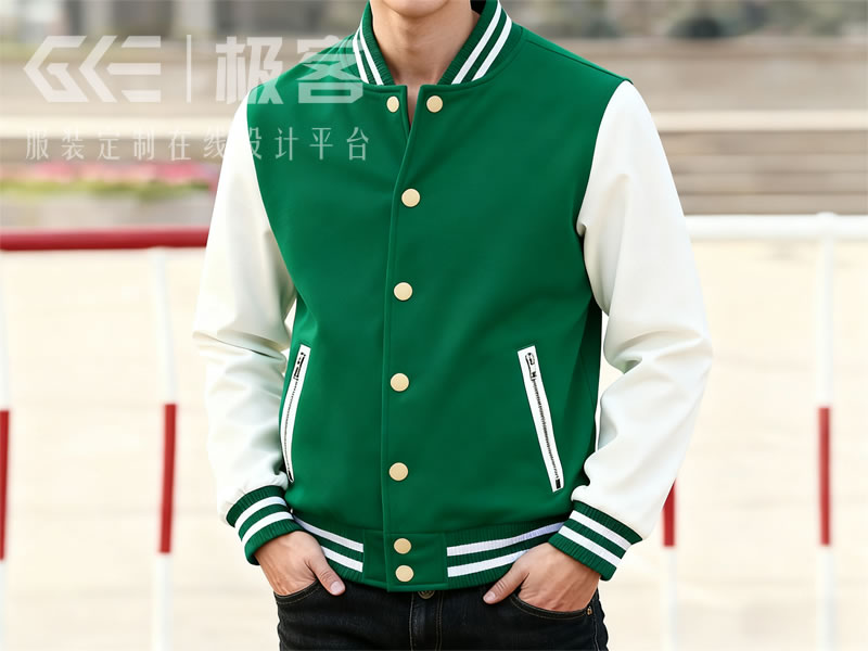 团队定制棒球服:皮袖 VS 棉袖,选择哪个好?