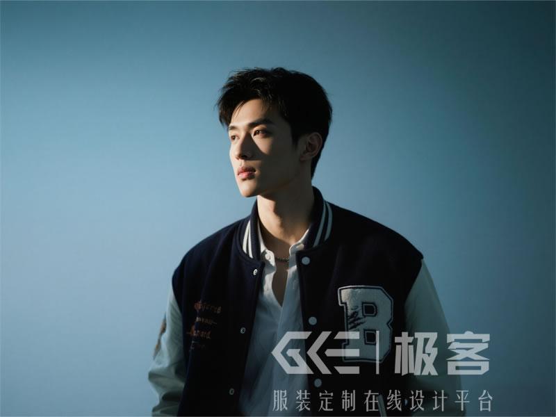 团队定制棒球服:皮袖 VS 棉袖,选择哪个好?