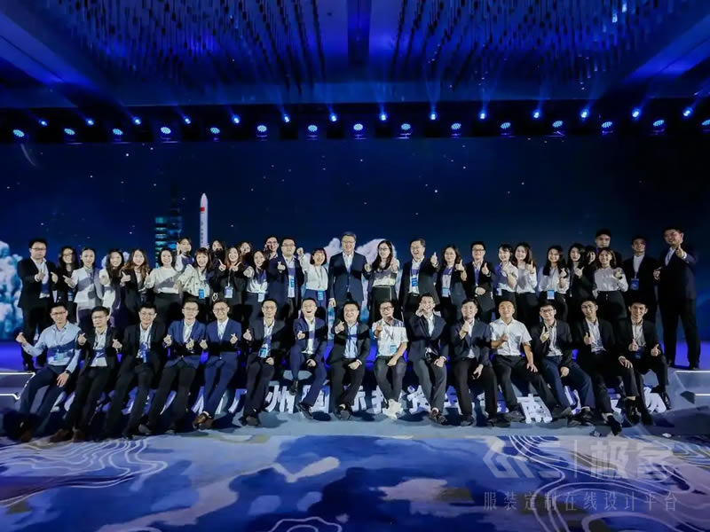 2026马年金句大全｜2026马年祝福语简短合集